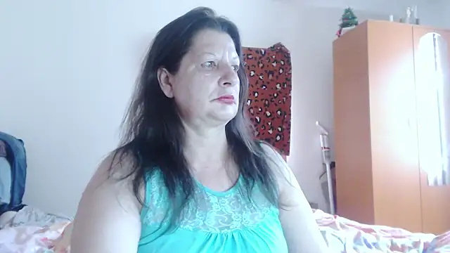 ExtasyMature webcam