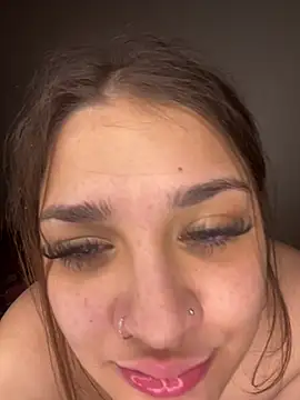 treasurebabii webcam