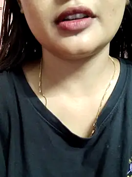 Wild-janvi webcam