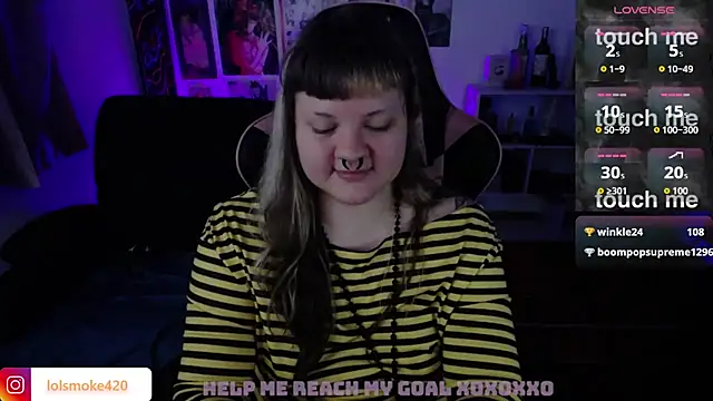 Bdsm_and_fries webcam