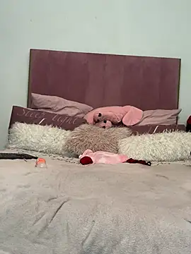 Bootyliciouse21X webcam