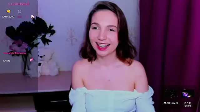 KindHazelHere_ webcam