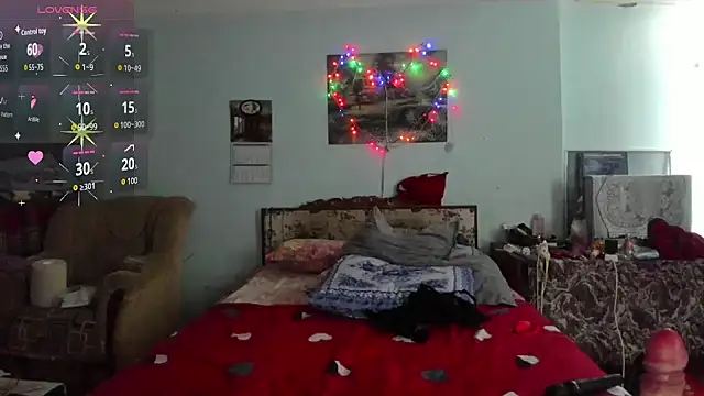 _lady_red_ webcam