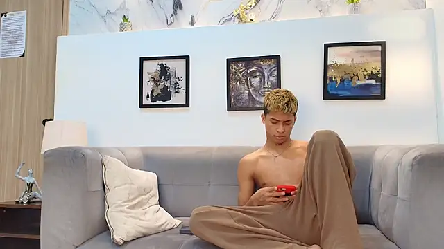 GOLD_BOYS webcam