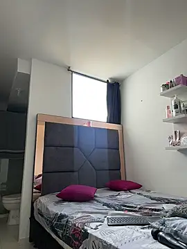 ViankaRose webcam