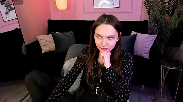 ChloeSunny webcam