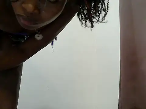 queen_rae webcam