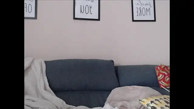 BarbieBlondieGirl webcam
