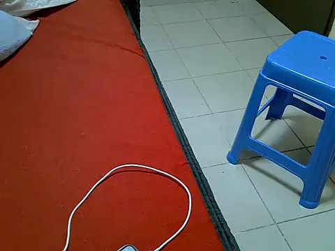 Sweet_veeb webcam