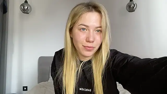 alyrasun webcam