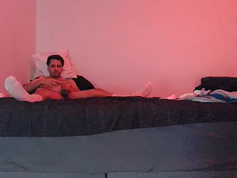 iscariot19 - Iscariot19's free webcam - UK Sex Cams