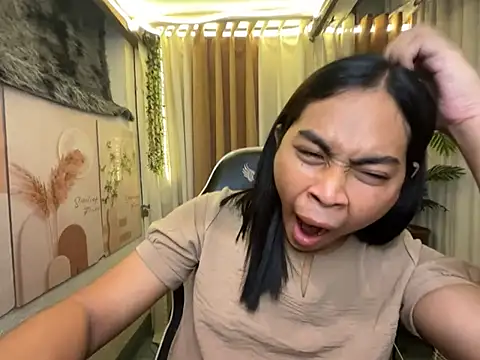 Sweetasian_cum webcam