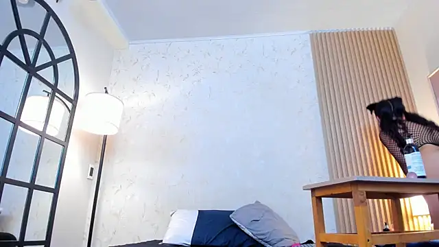 vailoetharris webcam