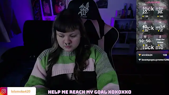 Bdsm_and_fries webcam