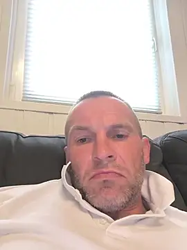 AttractiveSilk5 webcam