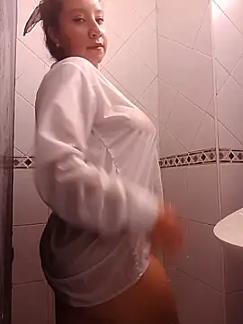Chloe014_ webcam