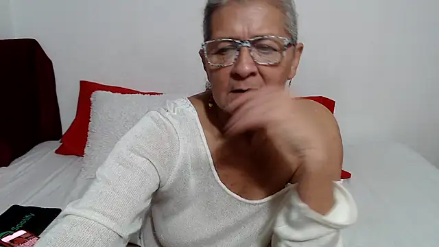 candy_mature_ webcam