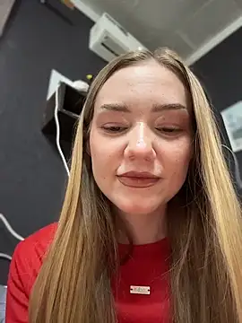 MilaMoone webcam
