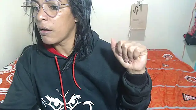 kateleyagrey webcam
