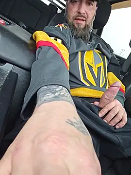 Beardedtattood webcam
