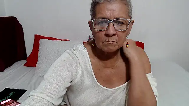 candy_mature_ webcam