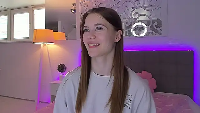 LuisaClover webcam