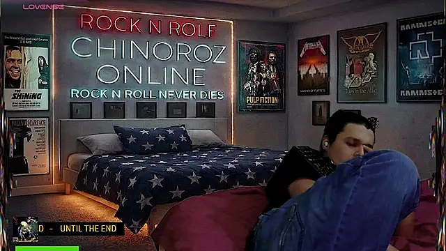 chino_roz webcam