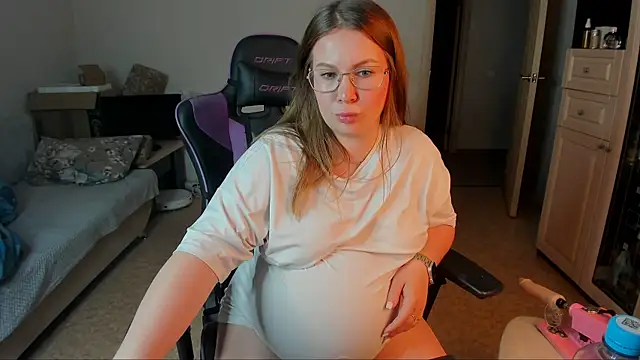 stella_vestal - Stella_vestal's free webcam - UK Sex Cams