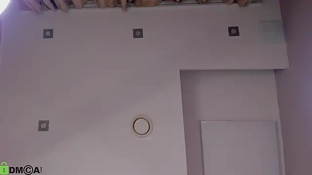 Vanessa_Harr1s webcam