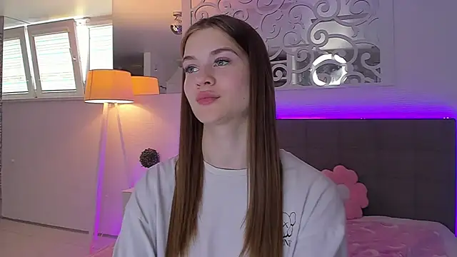 LuisaClover webcam