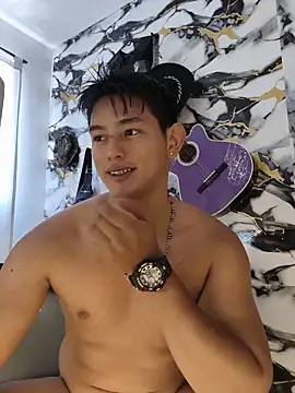 hiroshi_shen - Hiroshi_Shen's free webcam - UK Sex Cams