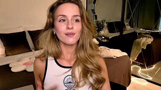 RozzitaBedberry webcam