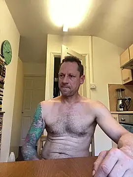 Yourhotboy_42 webcam