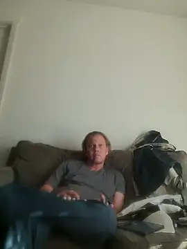 yourMasterisBored webcam