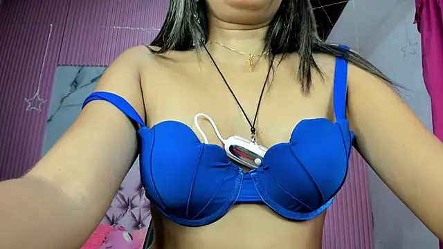 Mindy_19 webcam