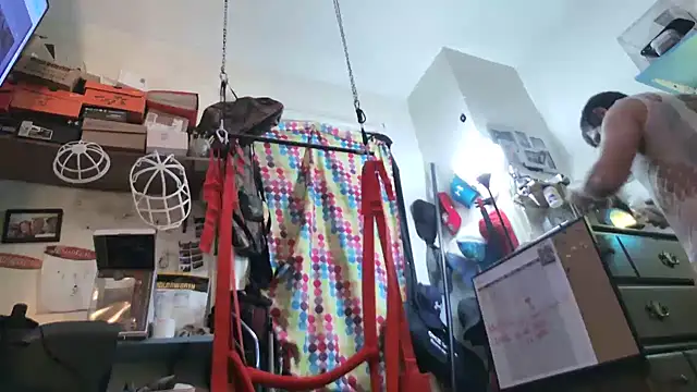 ROCKHARDDADDY86 webcam