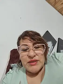 AlexxiaaMat webcam