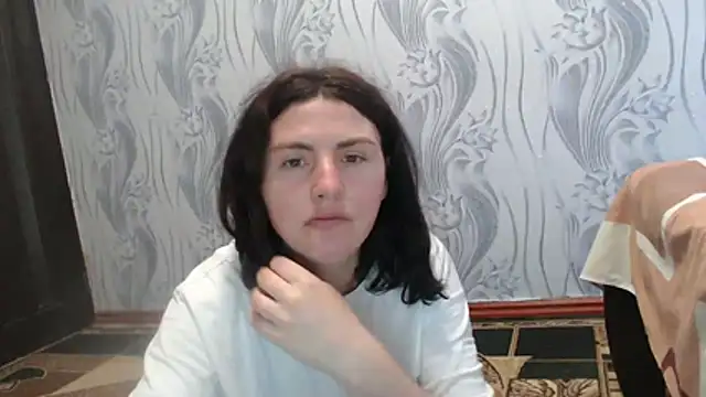 AlinaxJames webcam