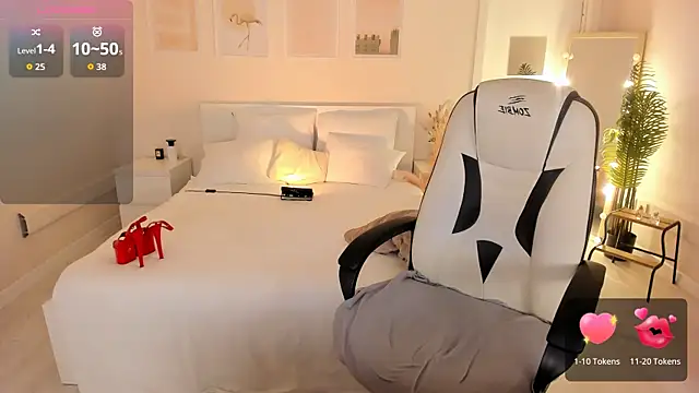 HelenaRegal webcam