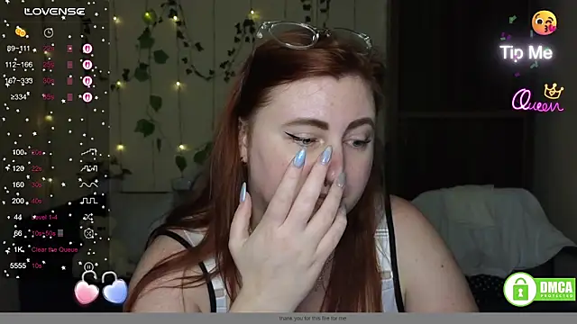 Alicia_love00 webcam