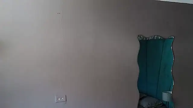Aaron_Eze webcam