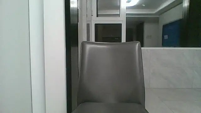 nole_china7 (Ask my age) - talk / fun / cum