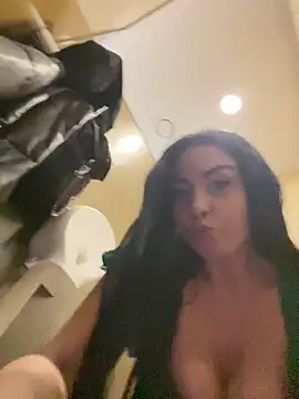 CrazzyChicks