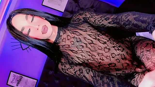 IssabellaIzzy webcam