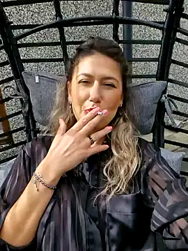 CelynaRoss webcam