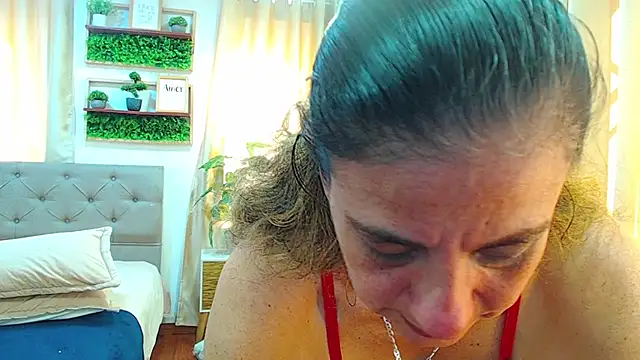 sasi_luna webcam