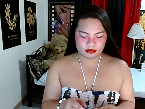 TSbrianaHugeCock webcam