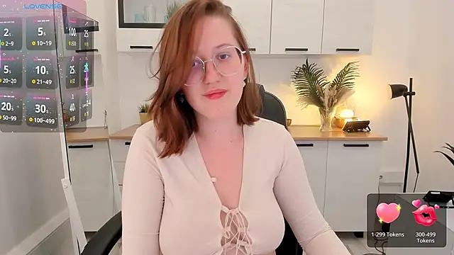 Charmy_Gracy webcam