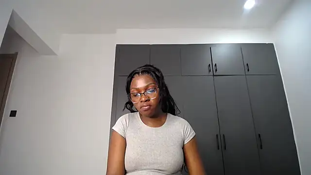 Pretty_Liya08 webcam