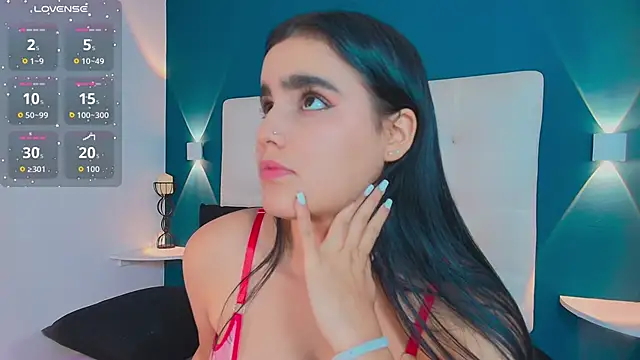 MiaaCarter_ webcam